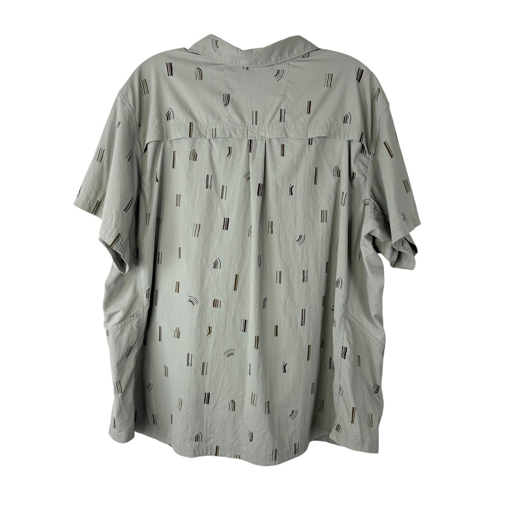 REI Co-op 3X Green Abstract Print Hiking Shirt Button Up Short Sleeve Gorpcore - Picture 2 of 5